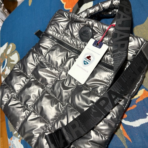 PAJAR Canada Silver Quilted unisex Women’s puffer Tote Bag Crossbody purse - Picture 8 of 8